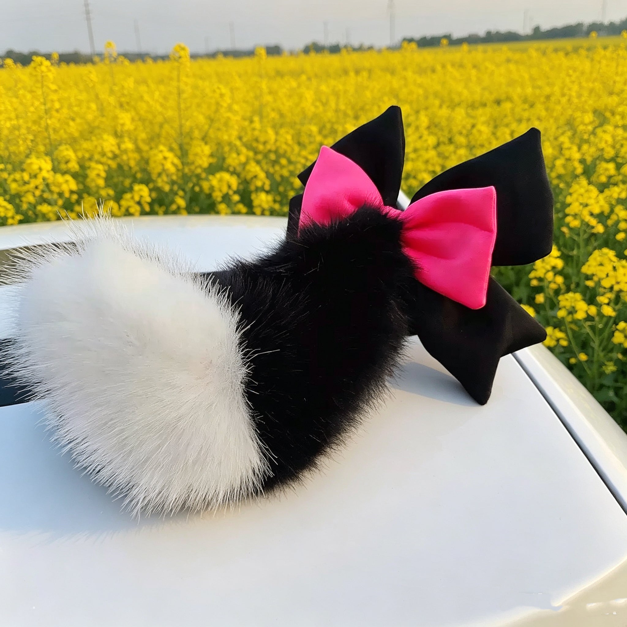 New Fluffy Bow Car Tail Decoration with Voice and Remote Control